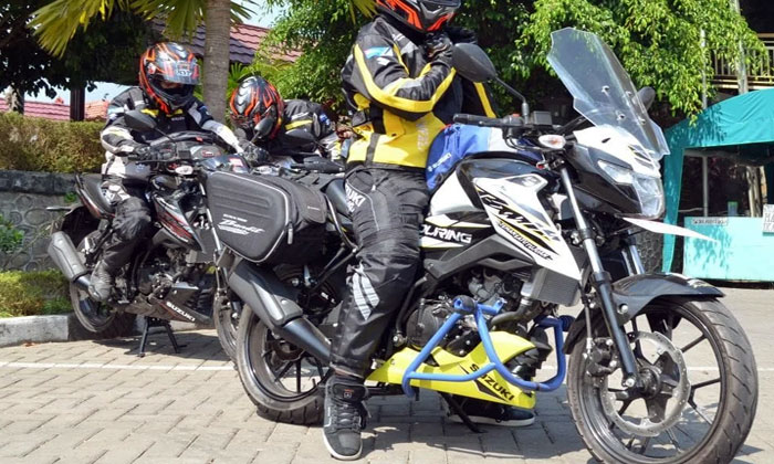 touring motor amal bersama sama